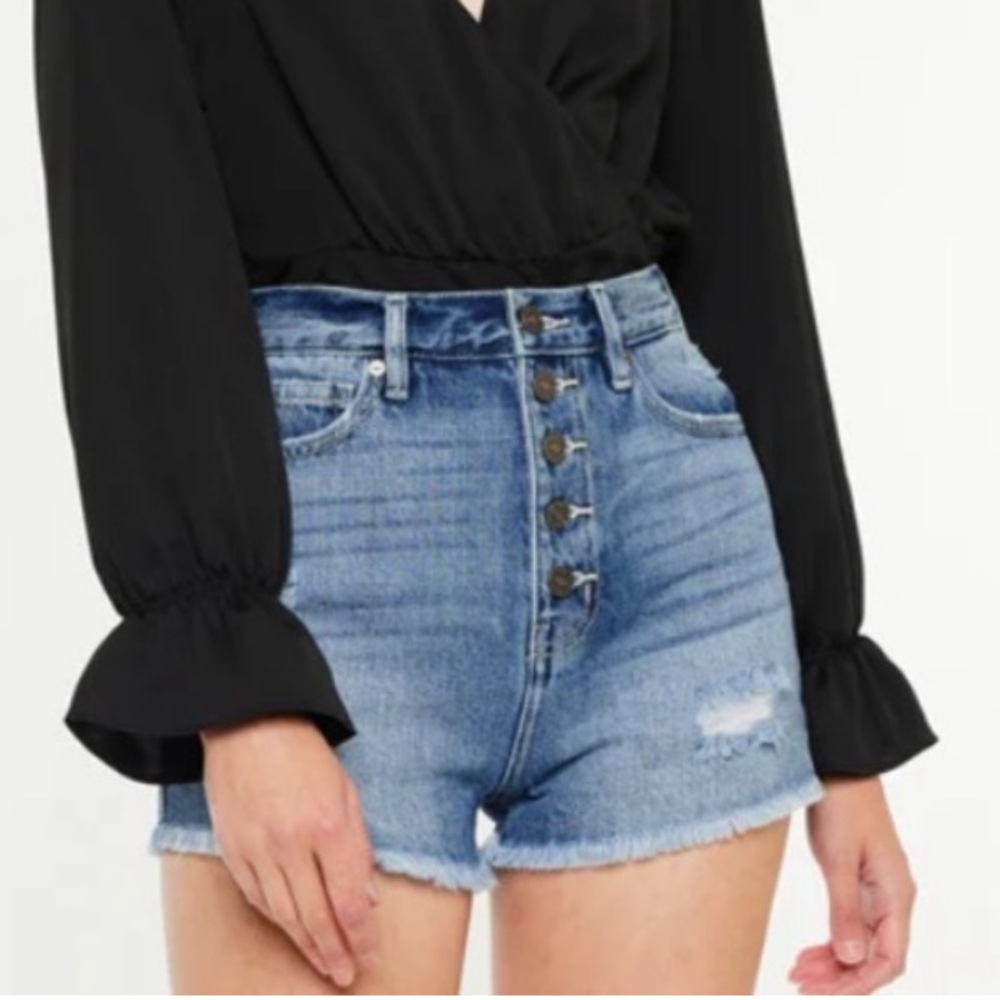KanCan Sofia Ultra High Rise Shorts Large